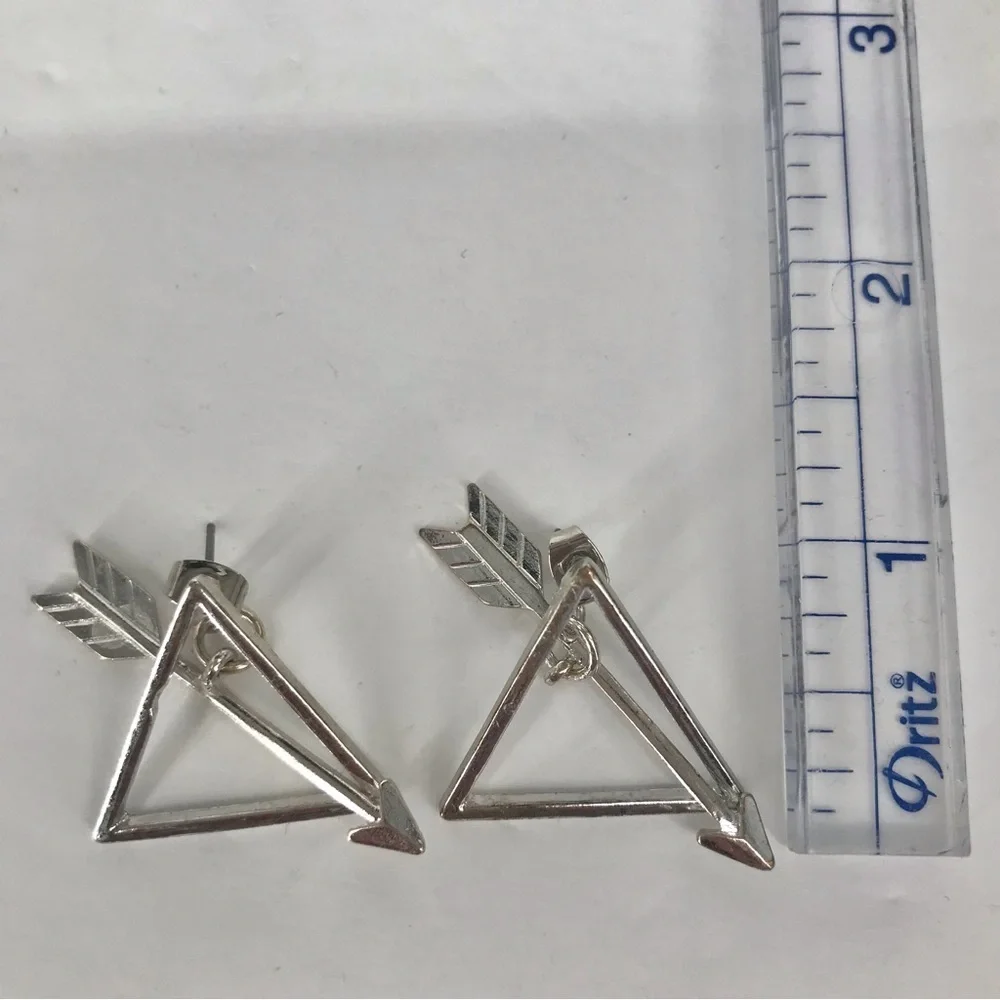 🌸3 for $20 Unique Boho Arrow Earrings
